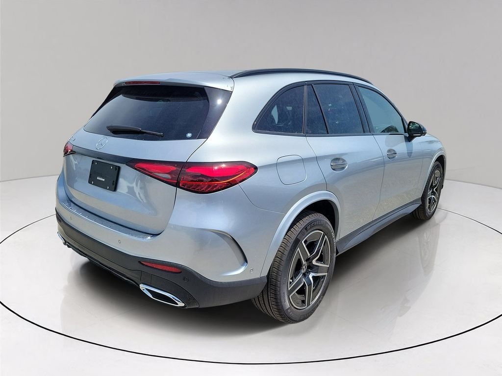 New 2027 Cirrus Silver Metallic Mercedes-Benz GLC 300 image 6