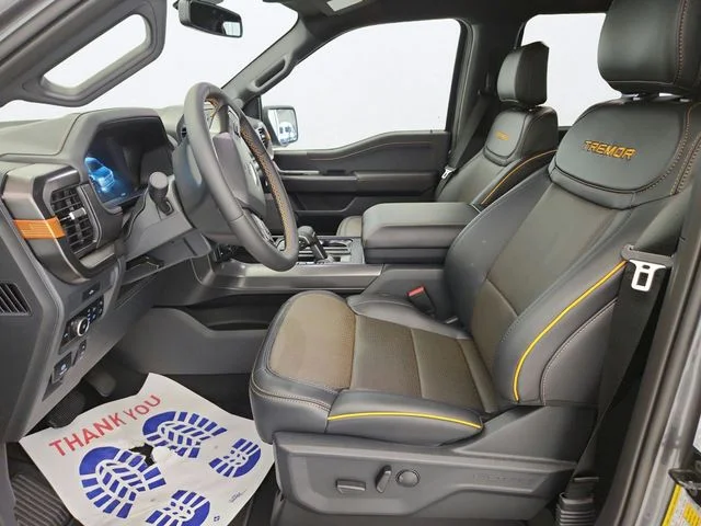 New 2026 Carbonized Gray Metallic Ford Tremor® image 11