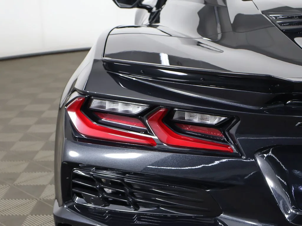 Used 2024 Carbon Flash Metallic Chevrolet Z06 image 18