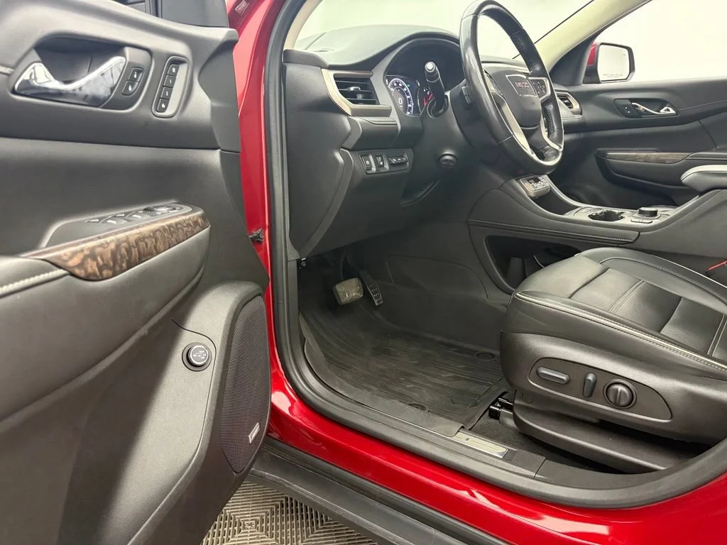 Used 2022 Cayenne Red Tintcoat GMC Denali image 16