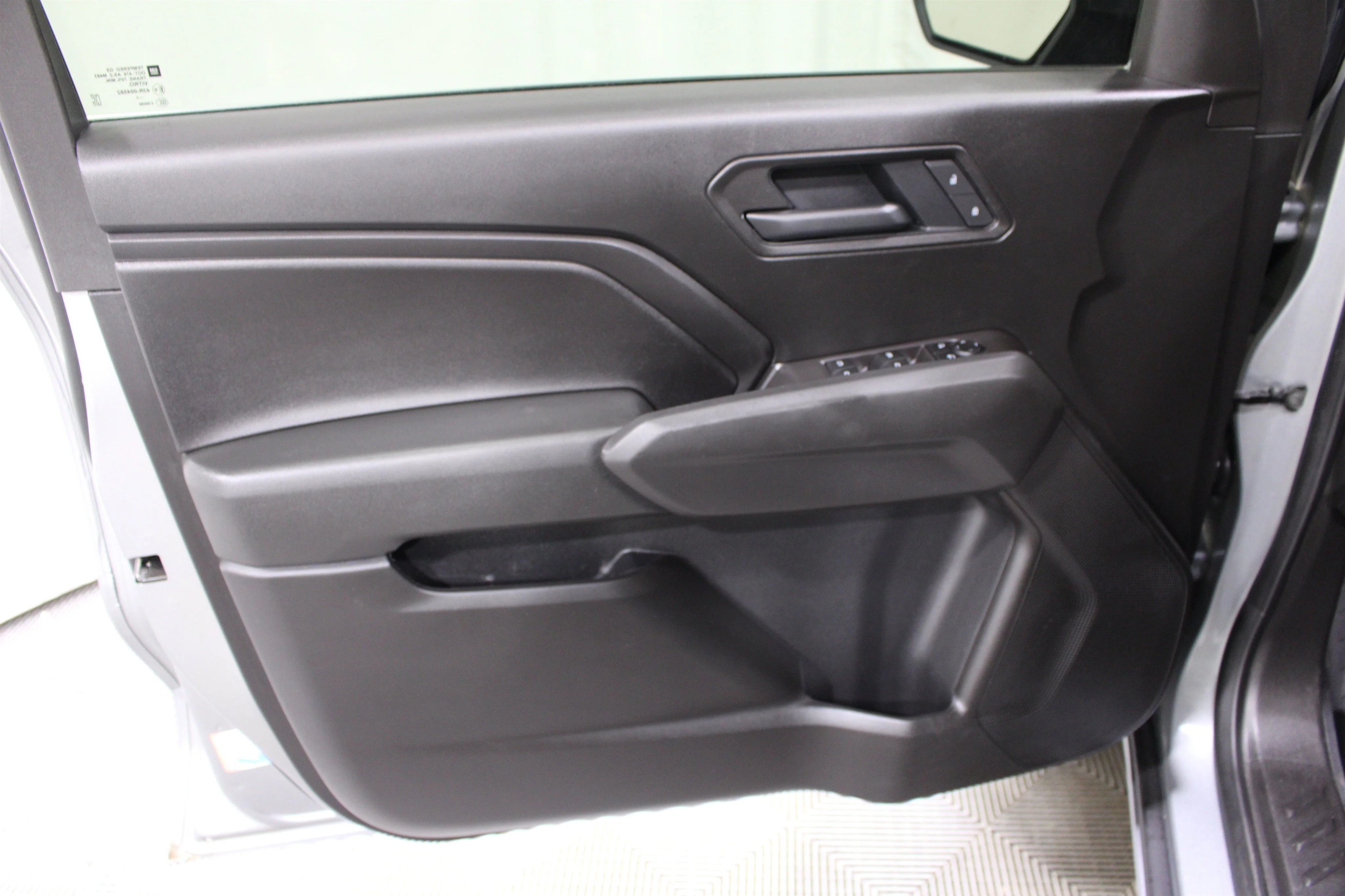 2025 Chevrolet Colorado Trail Boss - Photo 6