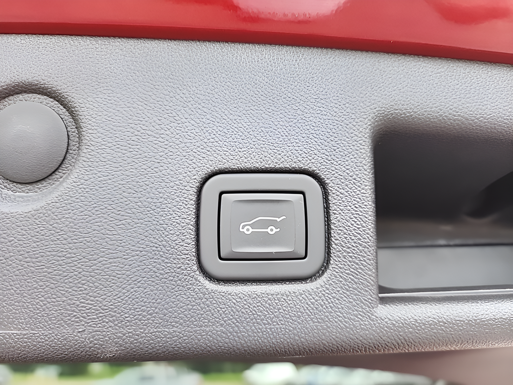 Used 2024 Red Chevrolet LT image 21