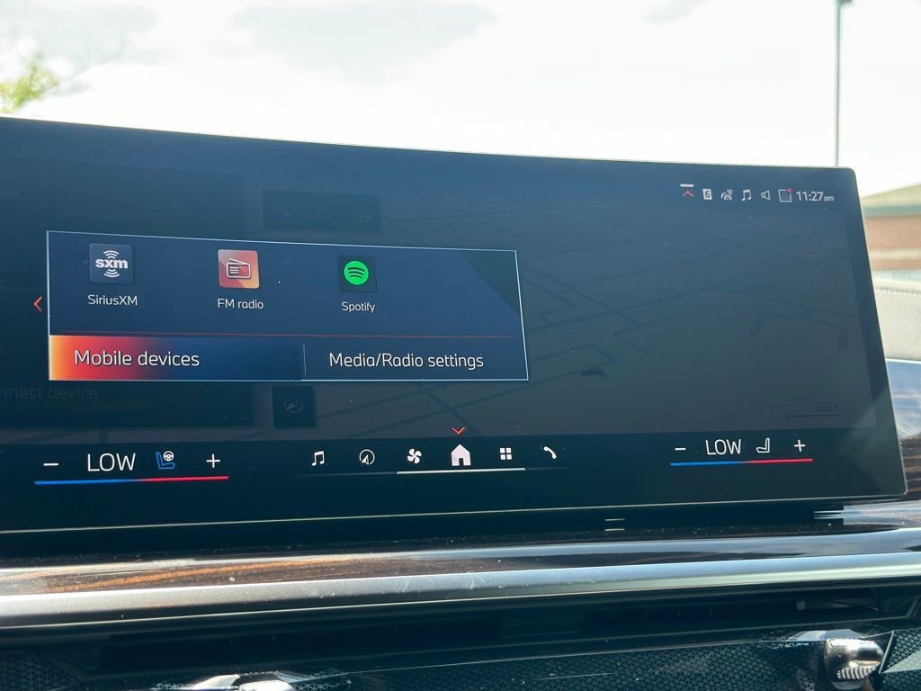New 2026 Skyscraper Grey Metallic BMW xDrive50e image 36
