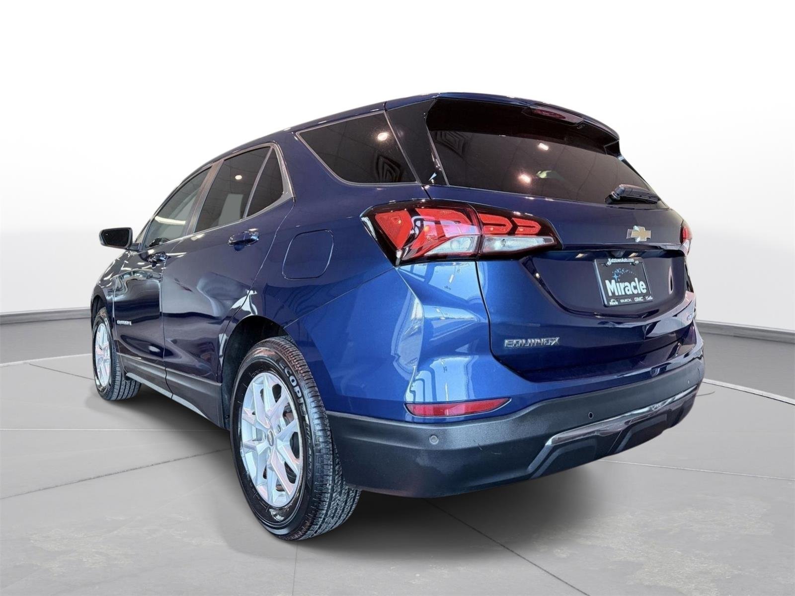 Used 2023 Blue Glow Metallic Chevrolet LT image 7