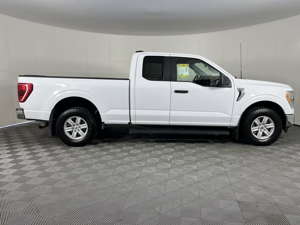 2022 Ford F-150 XLT photo 4