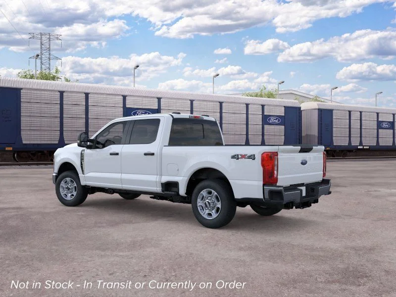 New 2026 OXFORD WHITE Ford XLT image 4