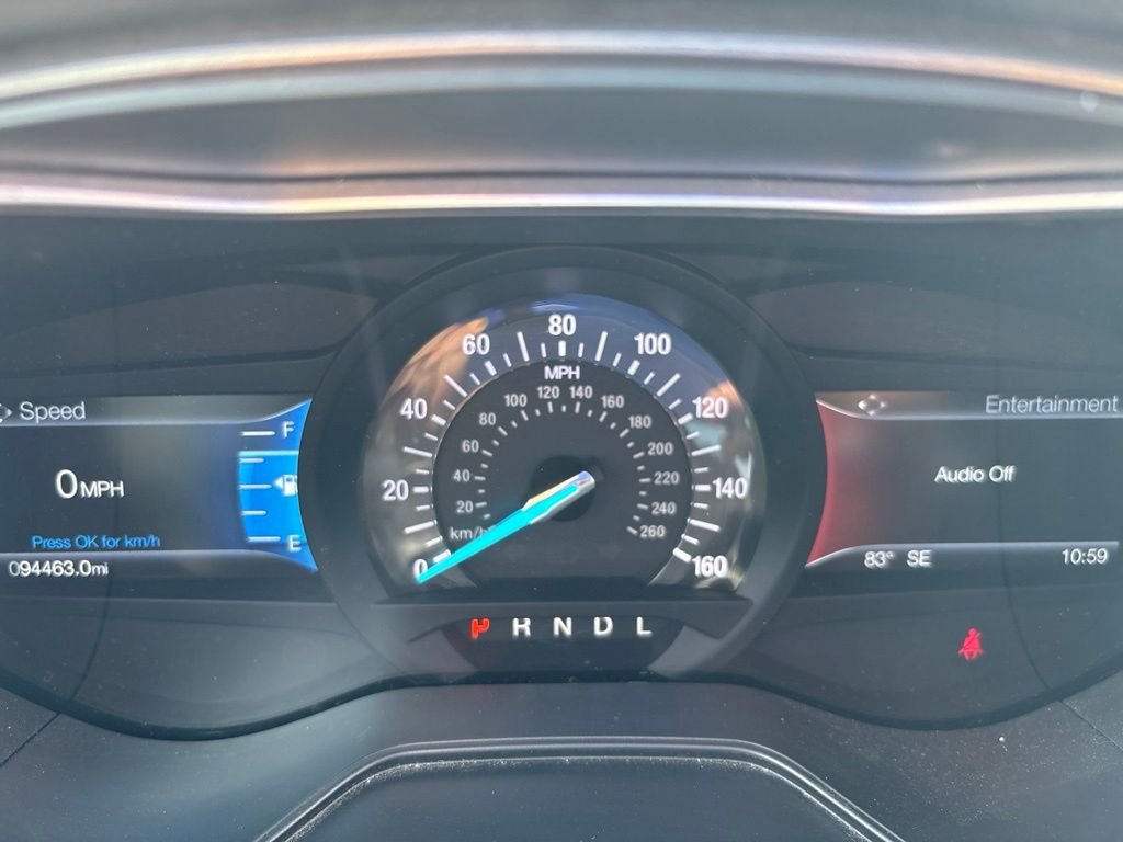 Used 2020 Black Ford SEL image 3