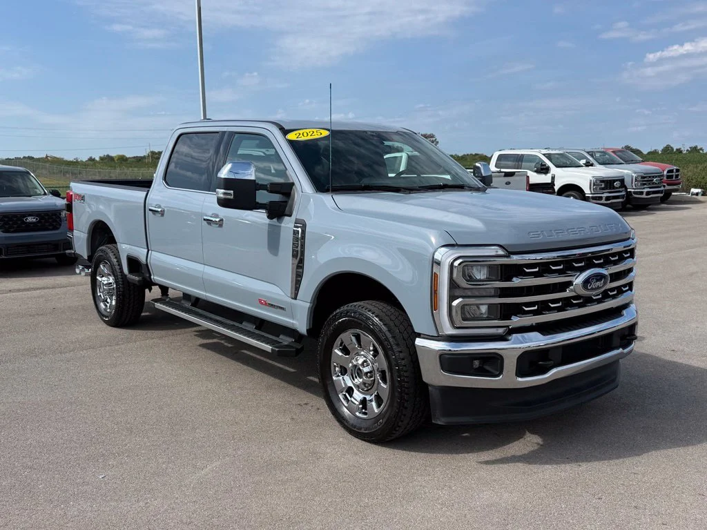 Used 2025 Gray Ford Lariat image 2