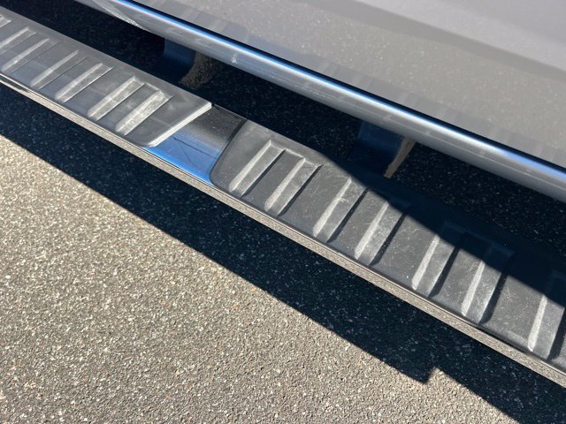 Used 2015 Quicksilver Metallic GMC SLT image 12