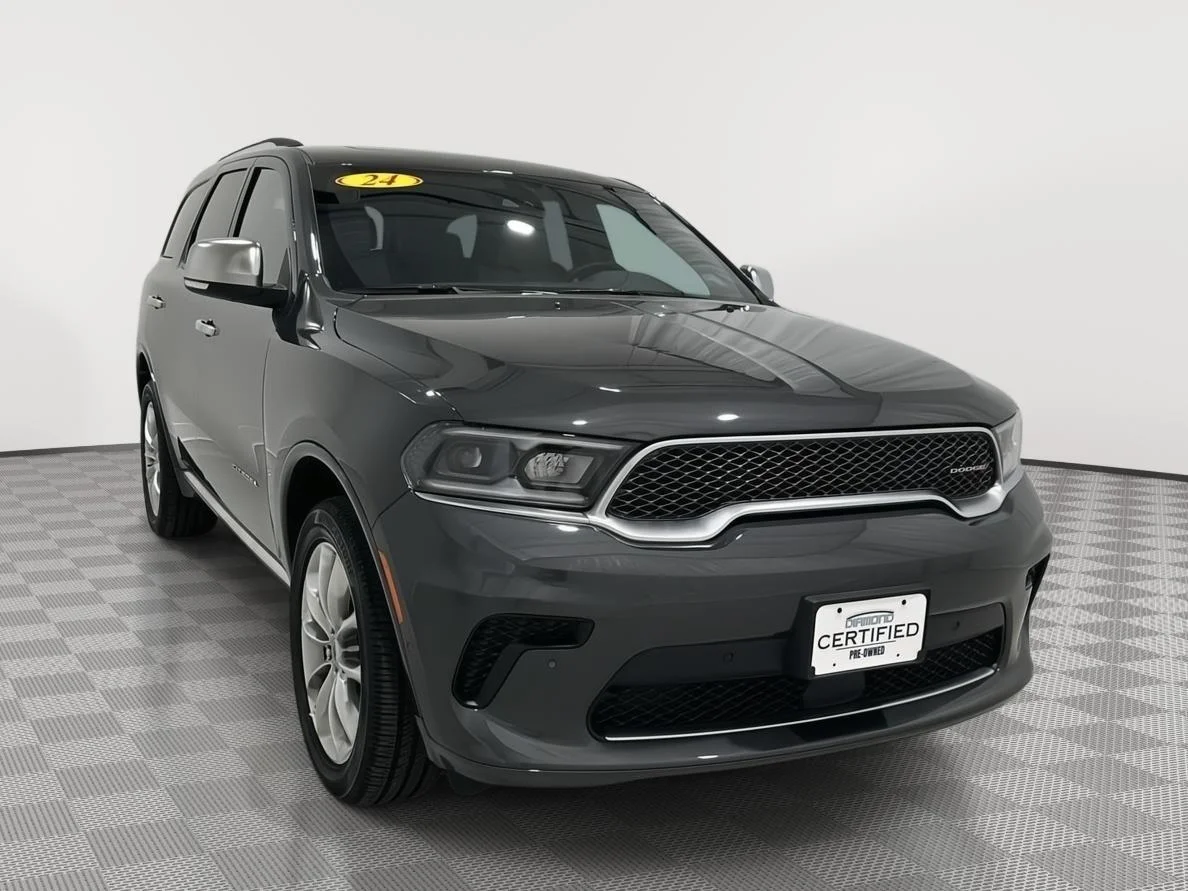 Used 2024 Vapour Grey Dodge Citadel image 6