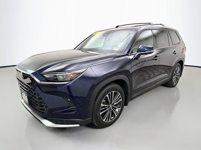 Used 2024 Blue Toyota MAX Platinum image 3