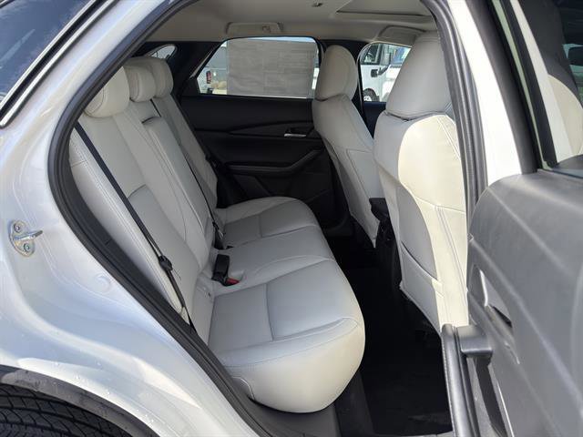 2026 Mazda CX-30 Premium - Photo 18