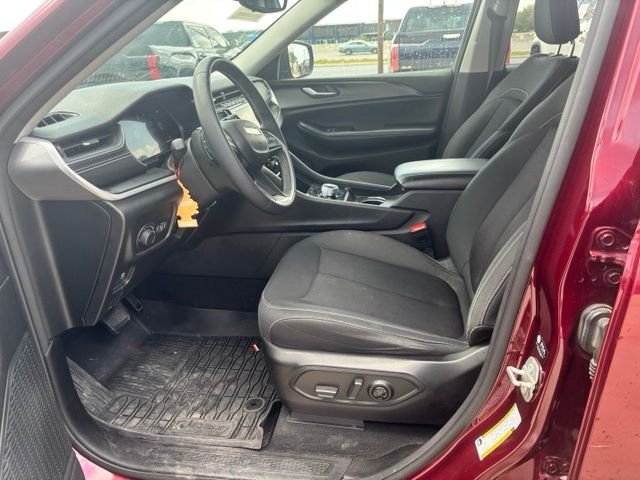 Used 2024 Red Jeep Laredo image 7