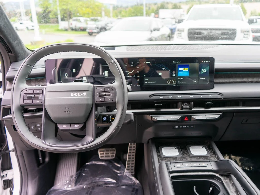 New 2027 Glacial White Pearl Kia X-Pro SX Prestige image 17