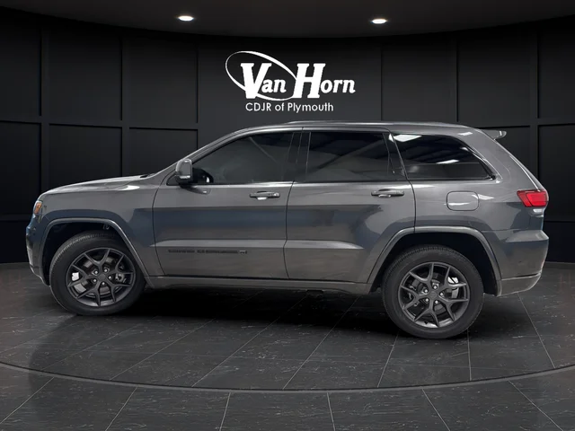 Used 2021 Crystal Metallic Jeep Limited image 4