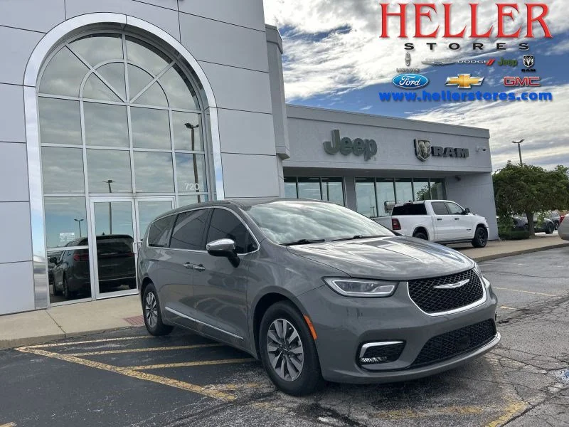 2023 Chrysler Pacifica Hybrid