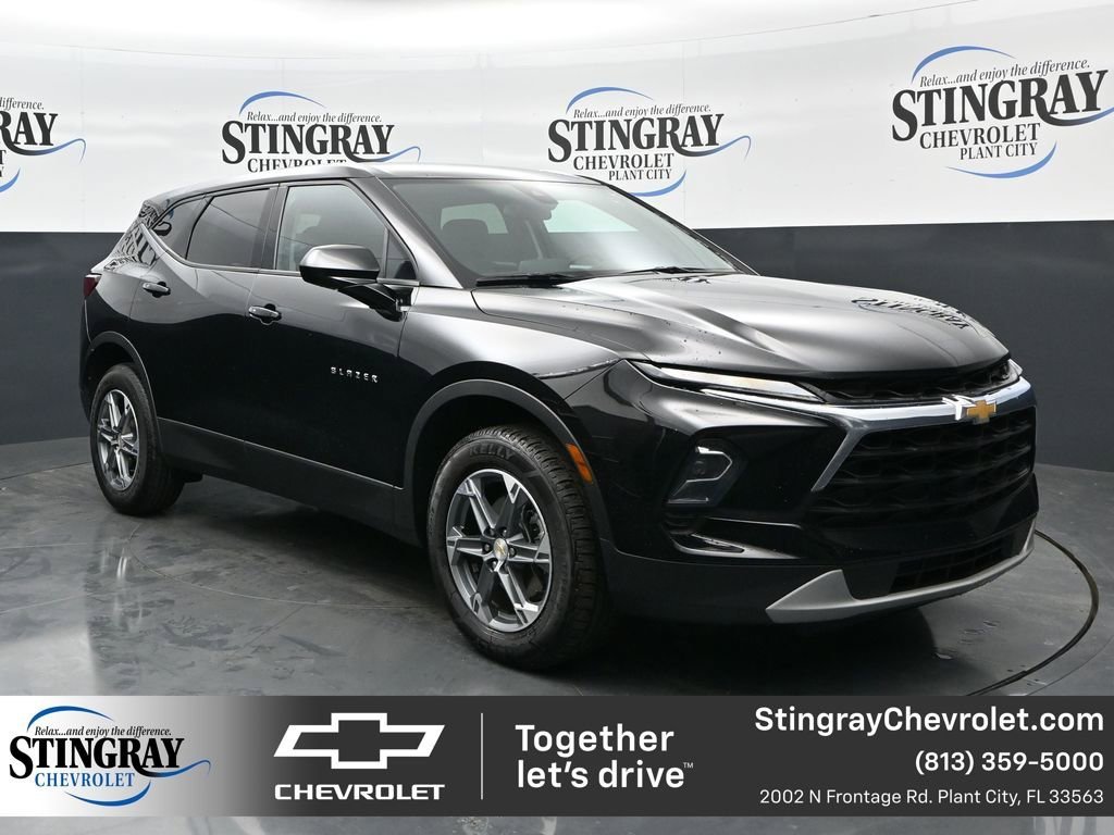 2025 Chevrolet Blazer 2.0T 2LT FWD's photo