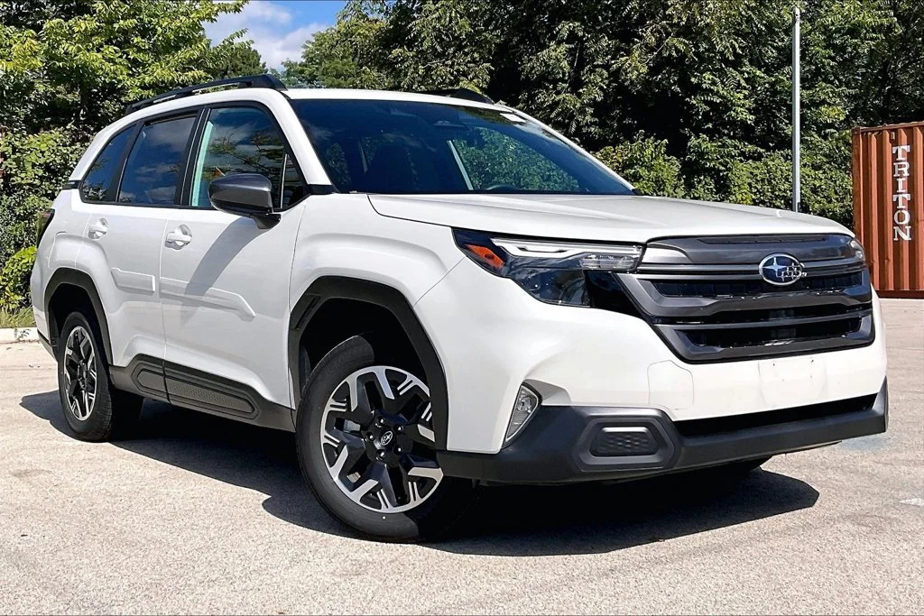 Used 2026 White Subaru Premium image 36