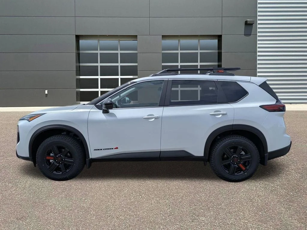 New 2026 Everest White Pearl TriCoat Nissan Rock Creek® image 9