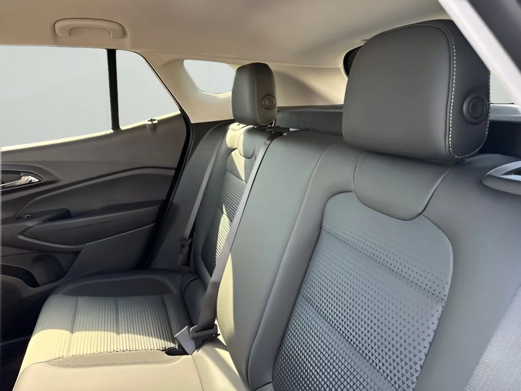 2026 Chevrolet Trax LT - Photo 18