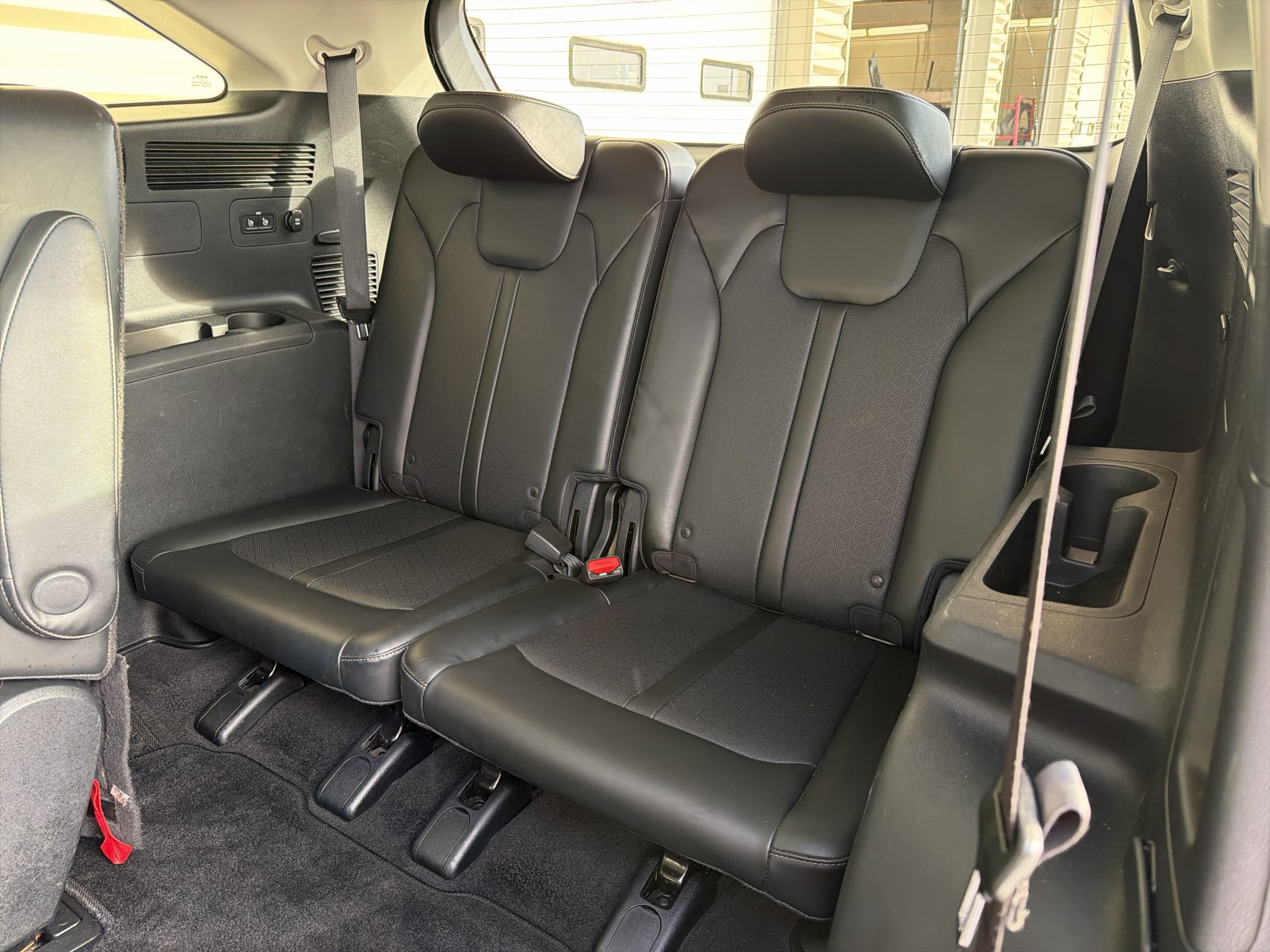 Certified Used 2023 Wolf Gray Kia SX image 14