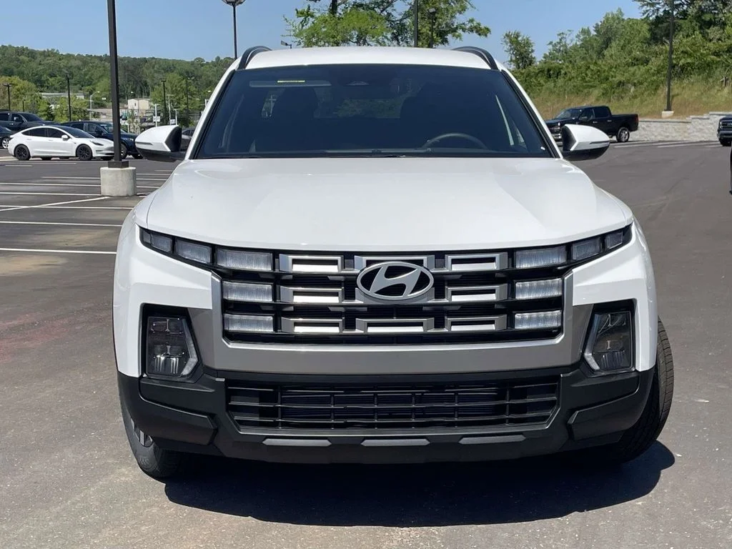 New 2026 White Hyundai SEL image 8