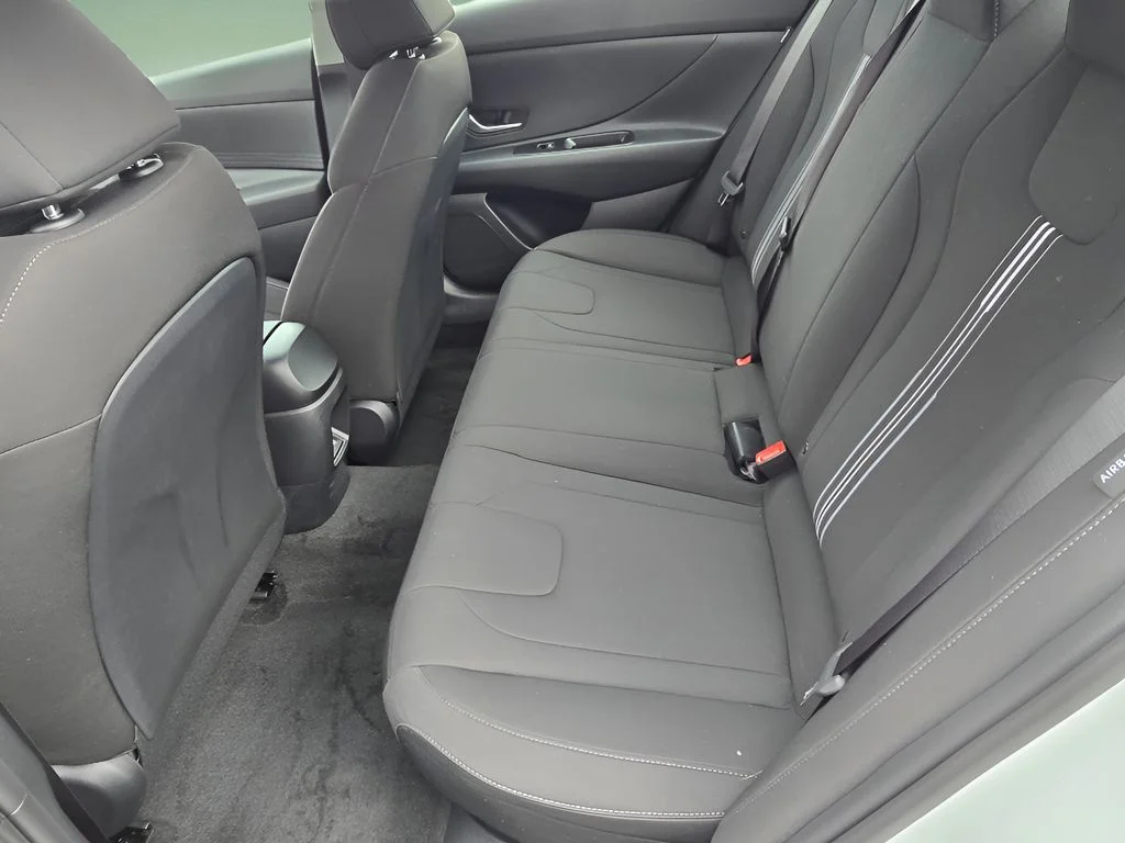 Used 2026 Serenity White Hyundai Blue image 15