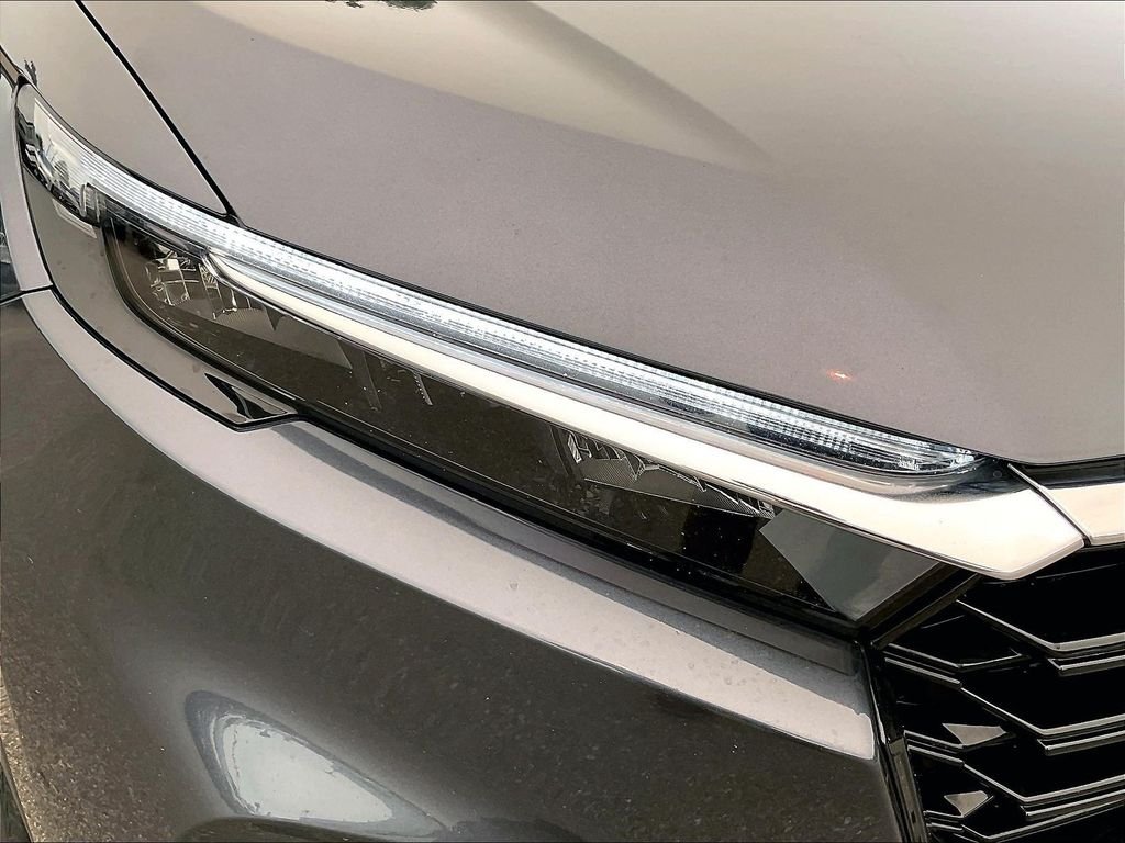 Used 2023 Meteorite Gray Metallic Honda EX-L image 29
