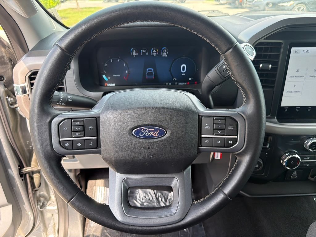 Used 2025 Silver Metallic Ford XLT image 30
