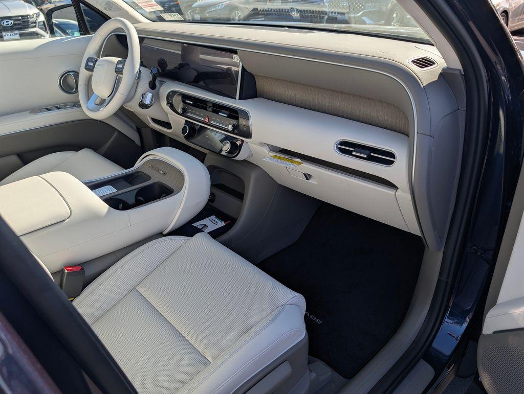New 2026 Blue Hyundai SEL FWD image 9