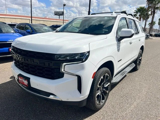 Used 2023 White Chevrolet LS image 3