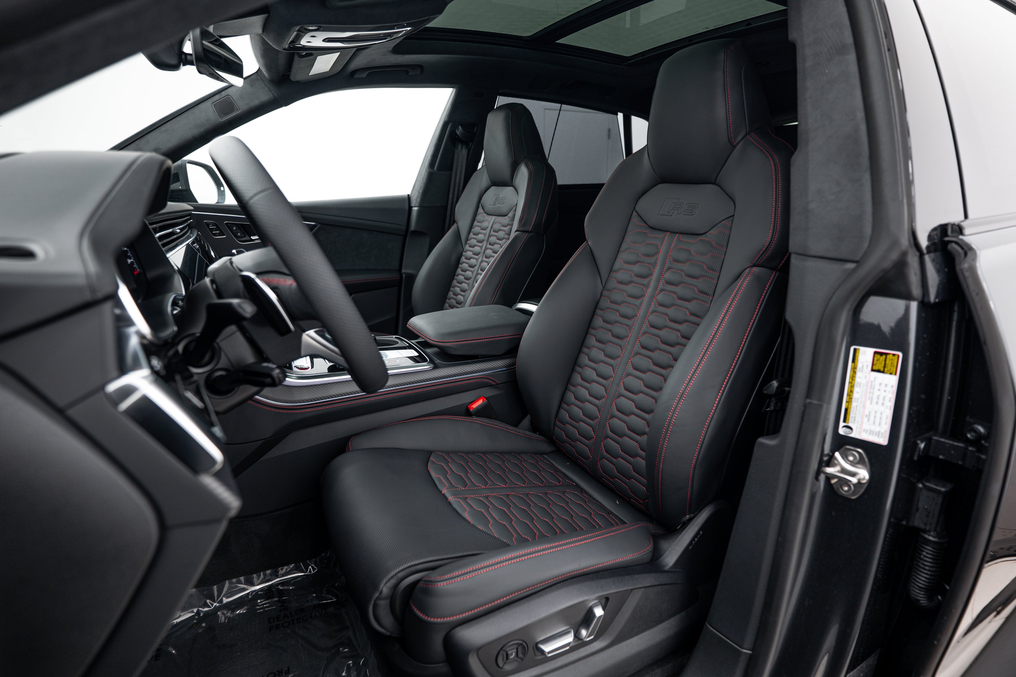 New 2026 Daytona Gray Audi performance image 17