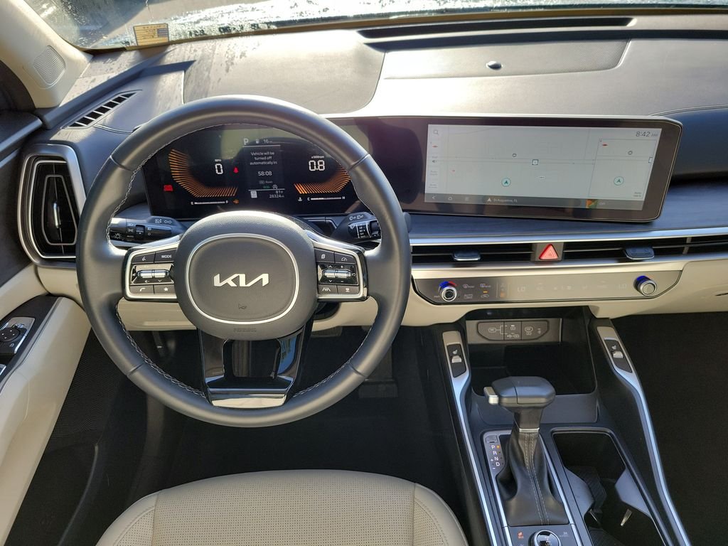 Certified Used 2025 Midnight Lake Blue Kia X-Line EX image 18