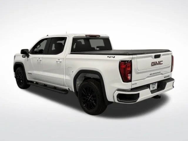 Used 2024 White GMC Elevation image 8