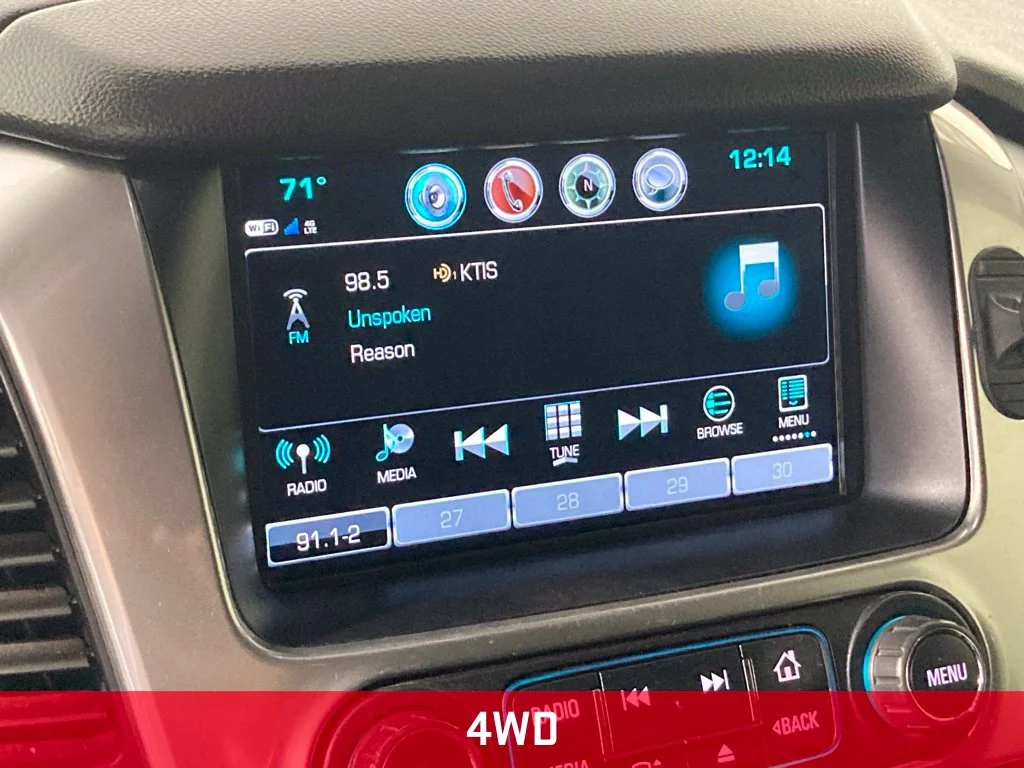 Used 2020 Black Chevrolet LT image 3