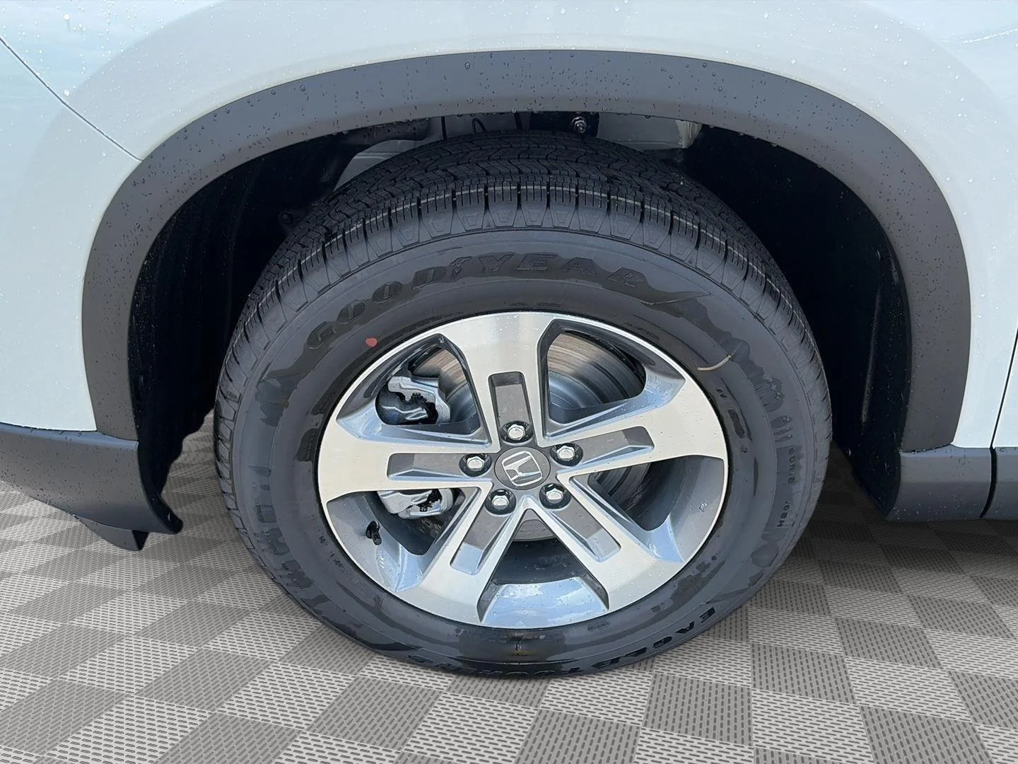 New 2026 Platinum White Pearl Honda EX-L image 2