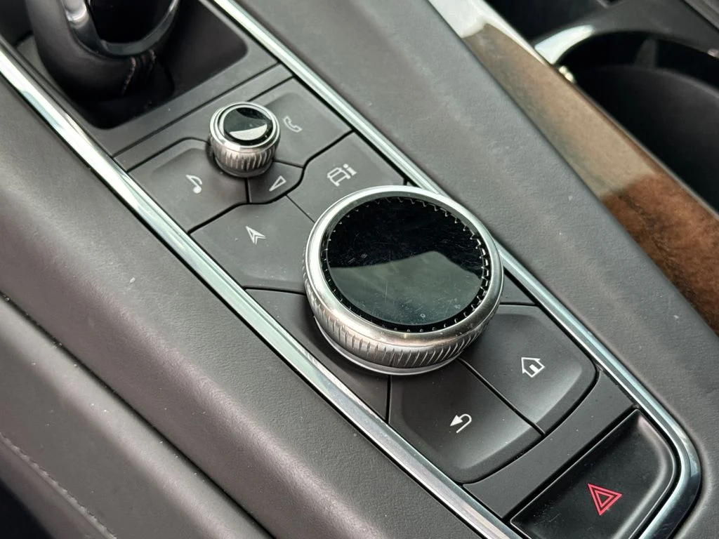 Used 2023 White Cadillac Sport Platinum image 35