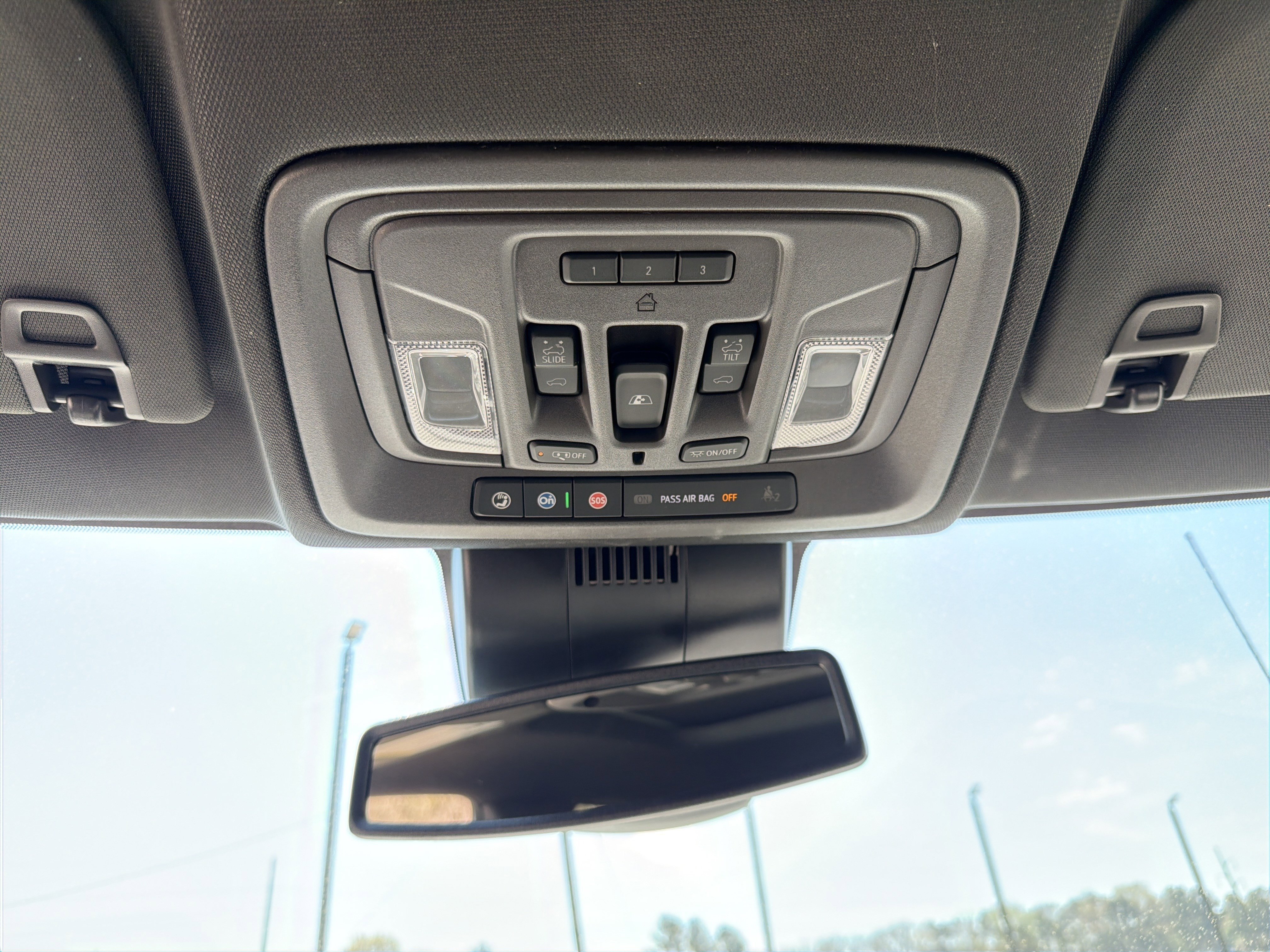2026 GMC Sierra 1500 SLT - Photo 27