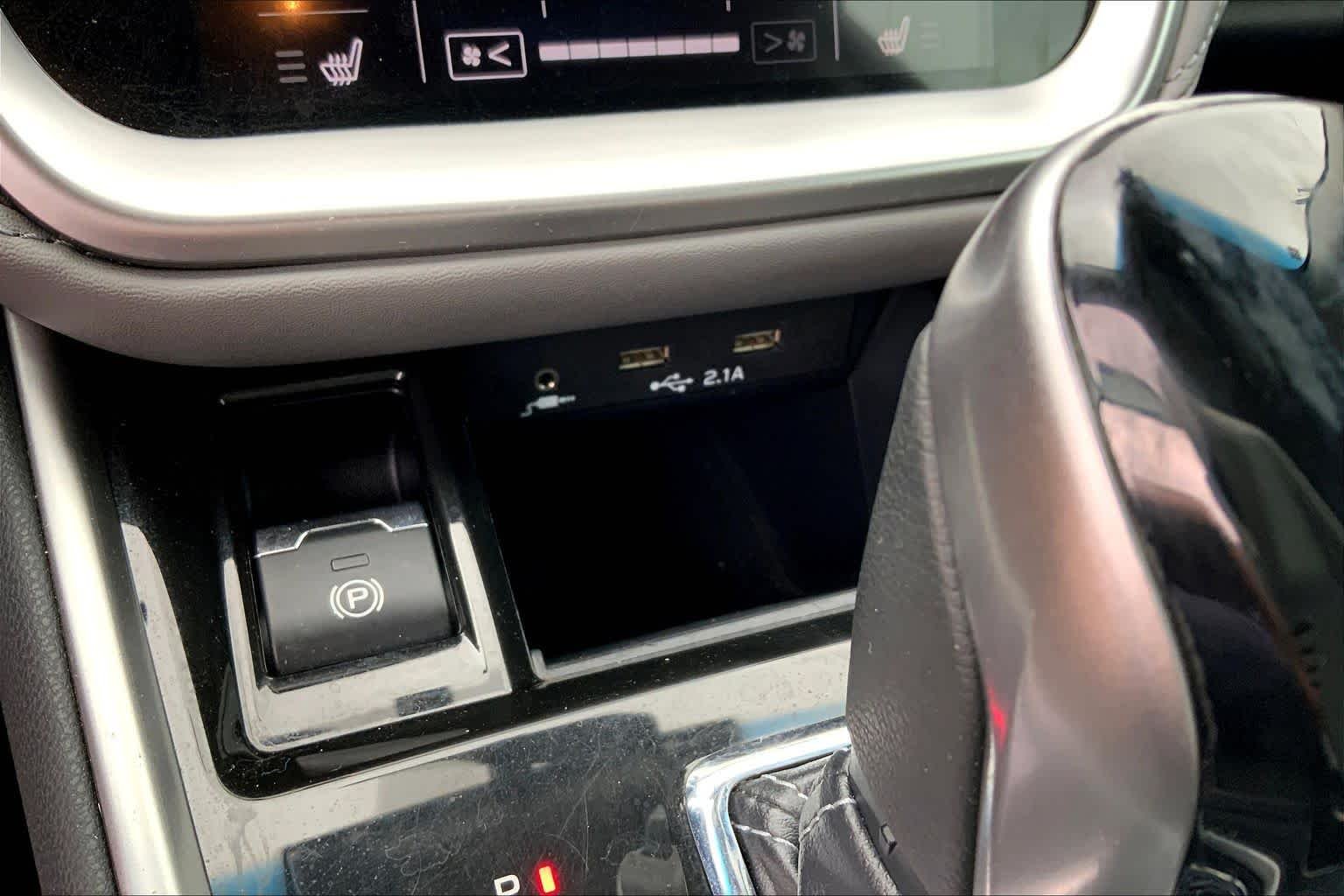 Used 2022 Magnetite Gray Metallic Subaru Limited image 35
