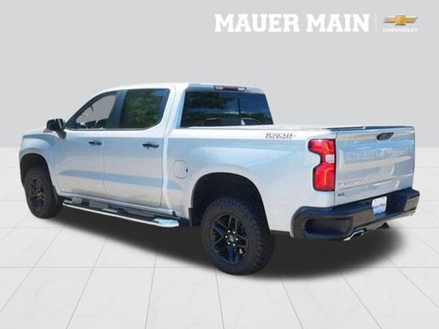 Used 2020 SILVER ICE METALLIC Chevrolet LT Trail Boss image 5