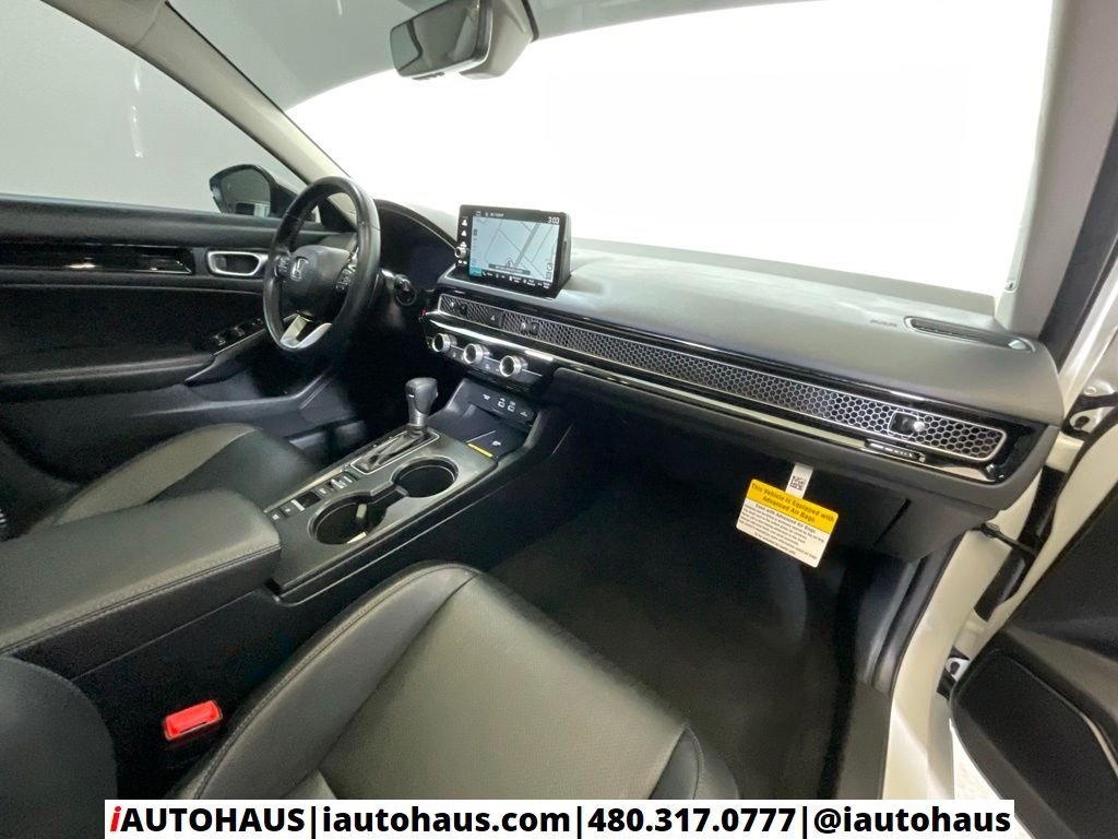 Used 2024 White Honda Touring image 26