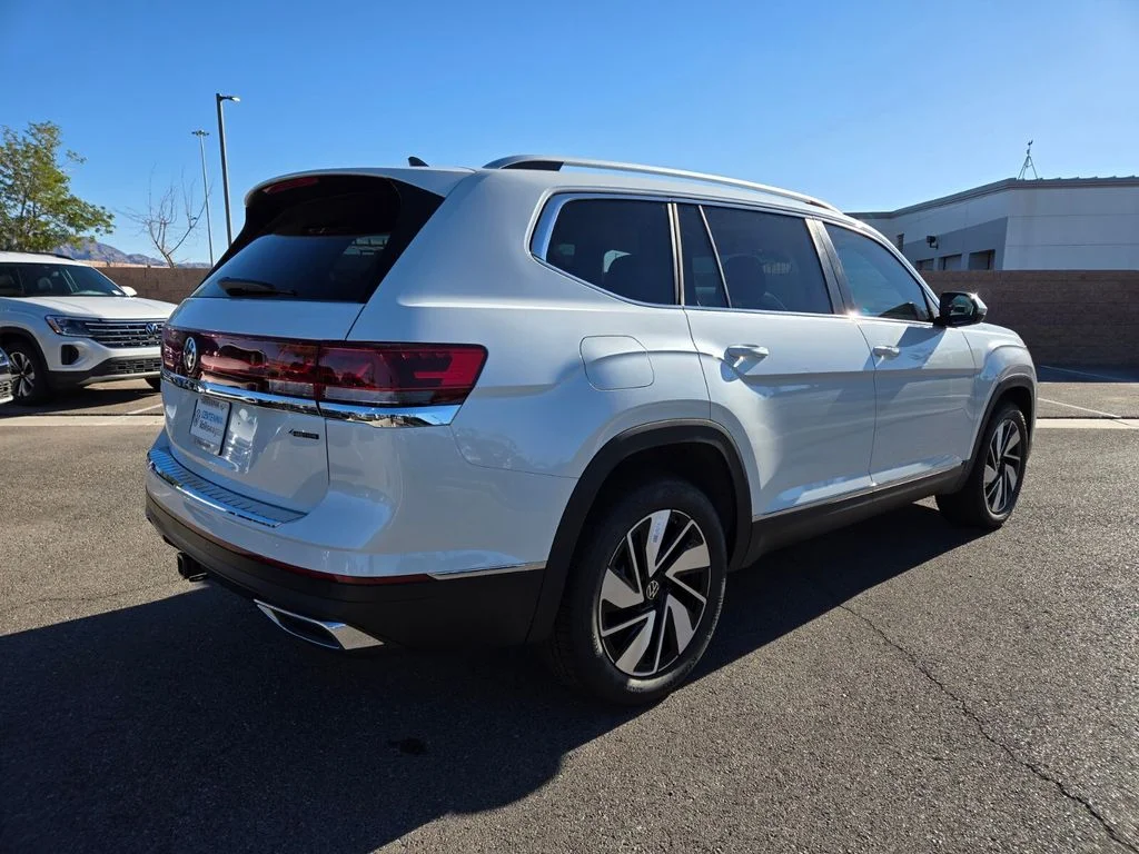 2026 Volkswagen Atlas SEL - Photo 4