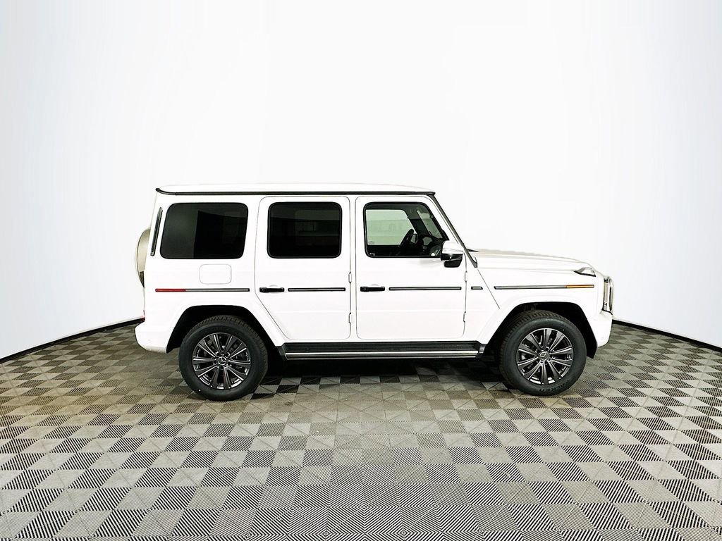 New 2026 Polar White Mercedes-Benz G 550 image 41