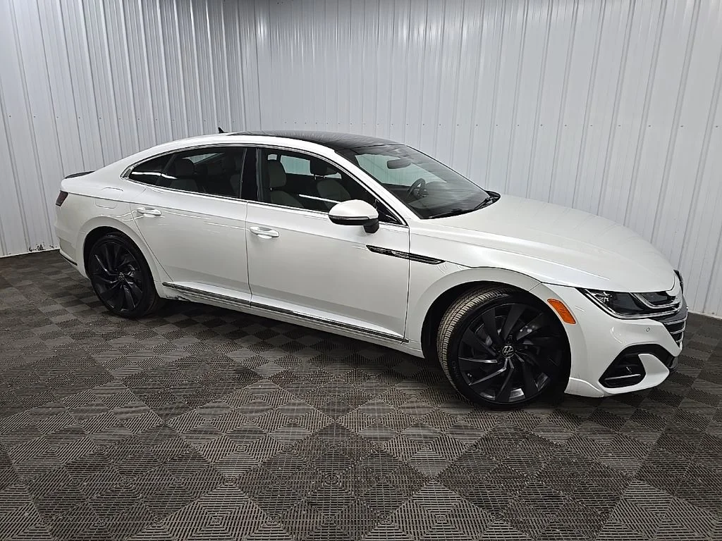 2022 Volkswagen Arteon SEL R-Line with 4Motion's photo