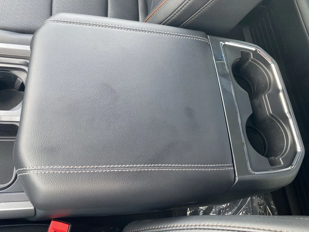 New 2026 Carbonized Gray Metallic Ford F-250® Lariat® image 31