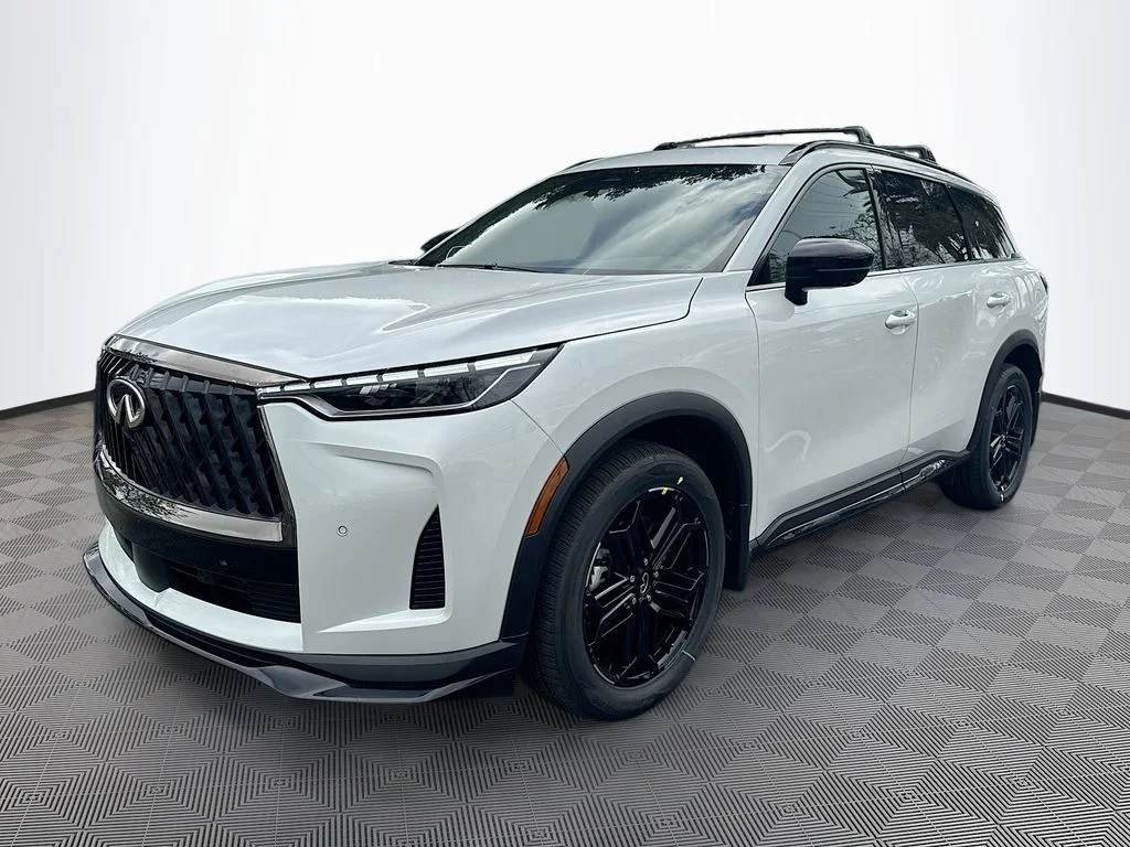 Certified Used 2026 White INFINITI SPORT image 4