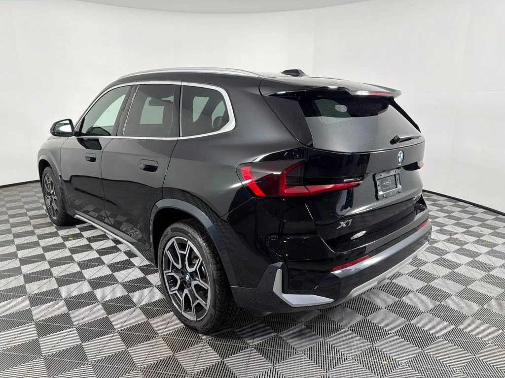 Certified Used 2026 Jet Black BMW xDrive28i image 7