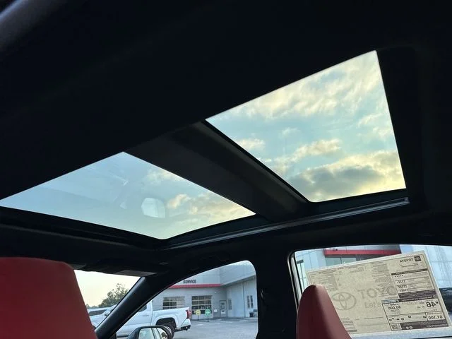 New 2026 Wind Chill Pearl with Midnight Black Metallic roof Toyota XSE image 8