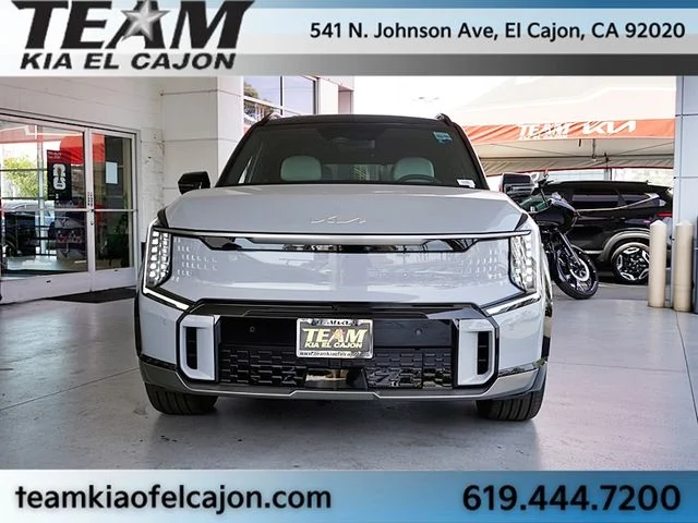 New 2026 Gray Kia GT-Line image 4