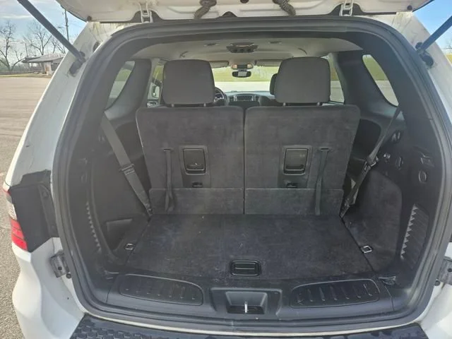 Used 2017 White Dodge SXT image 22